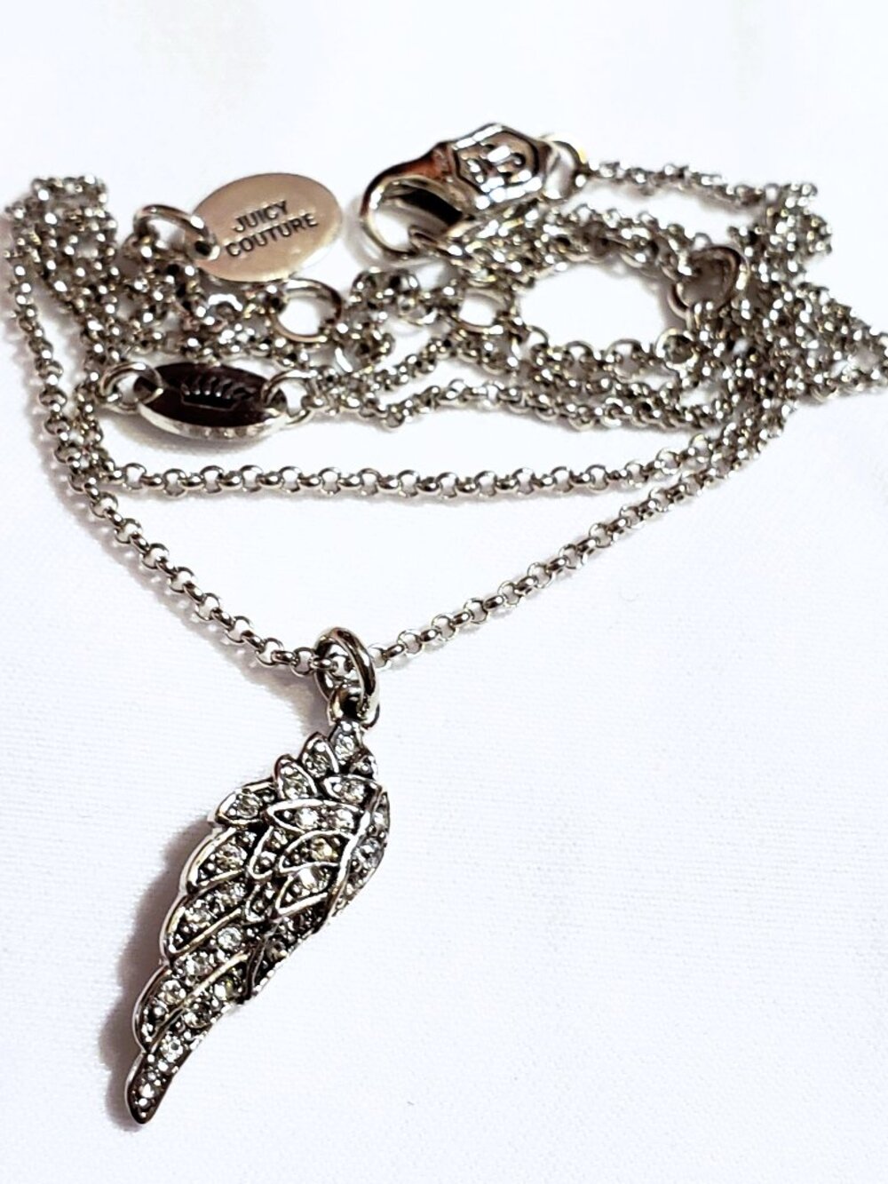 VTG Juicy Couture Pavé Rhinestone Angel Wing Charm Necklace NWOT